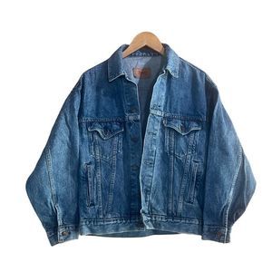 Vintage 80’s Red Tab Levis Jean Jacket 70507 214